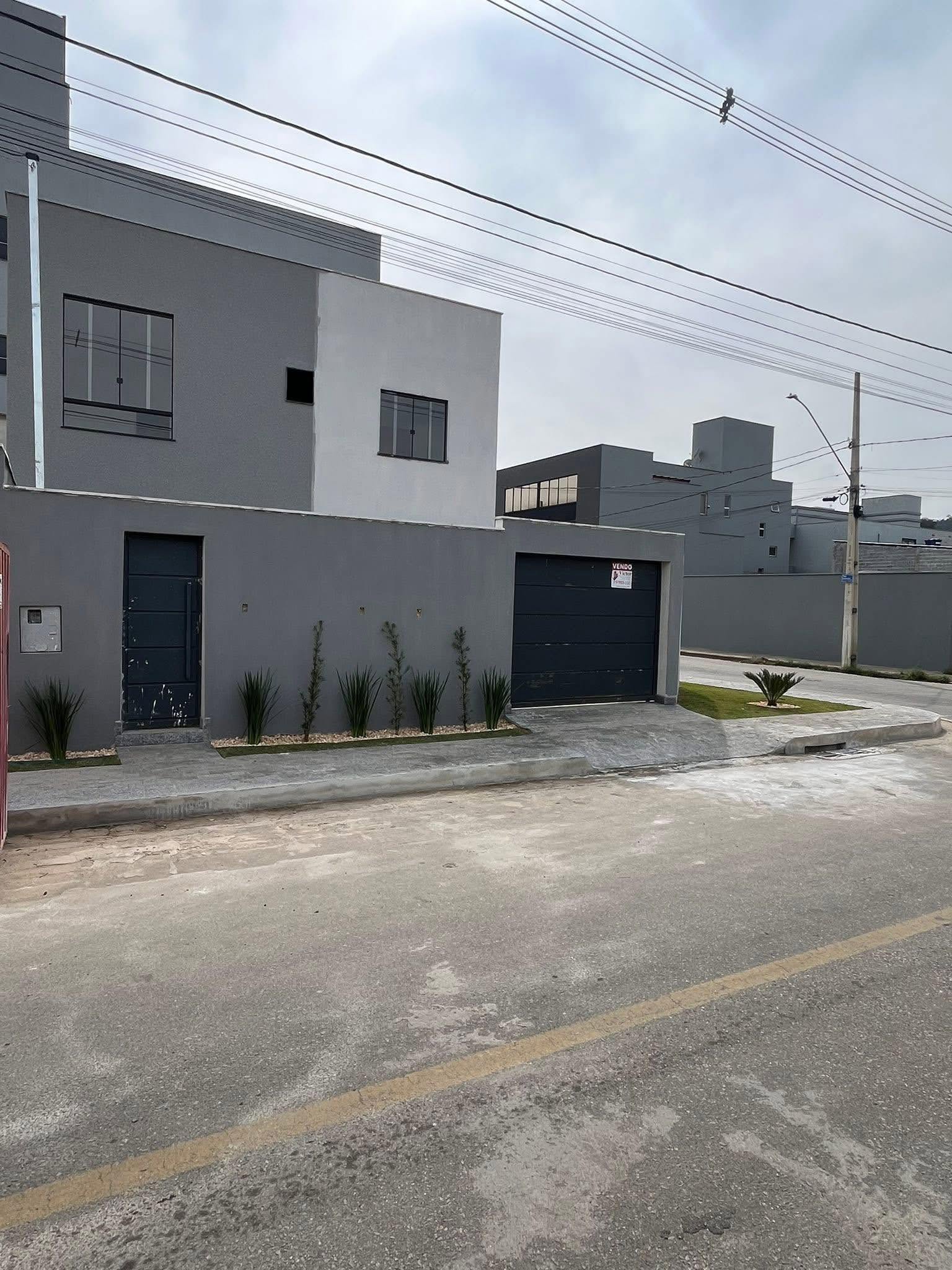 Casa Nova com dois Pavimentos