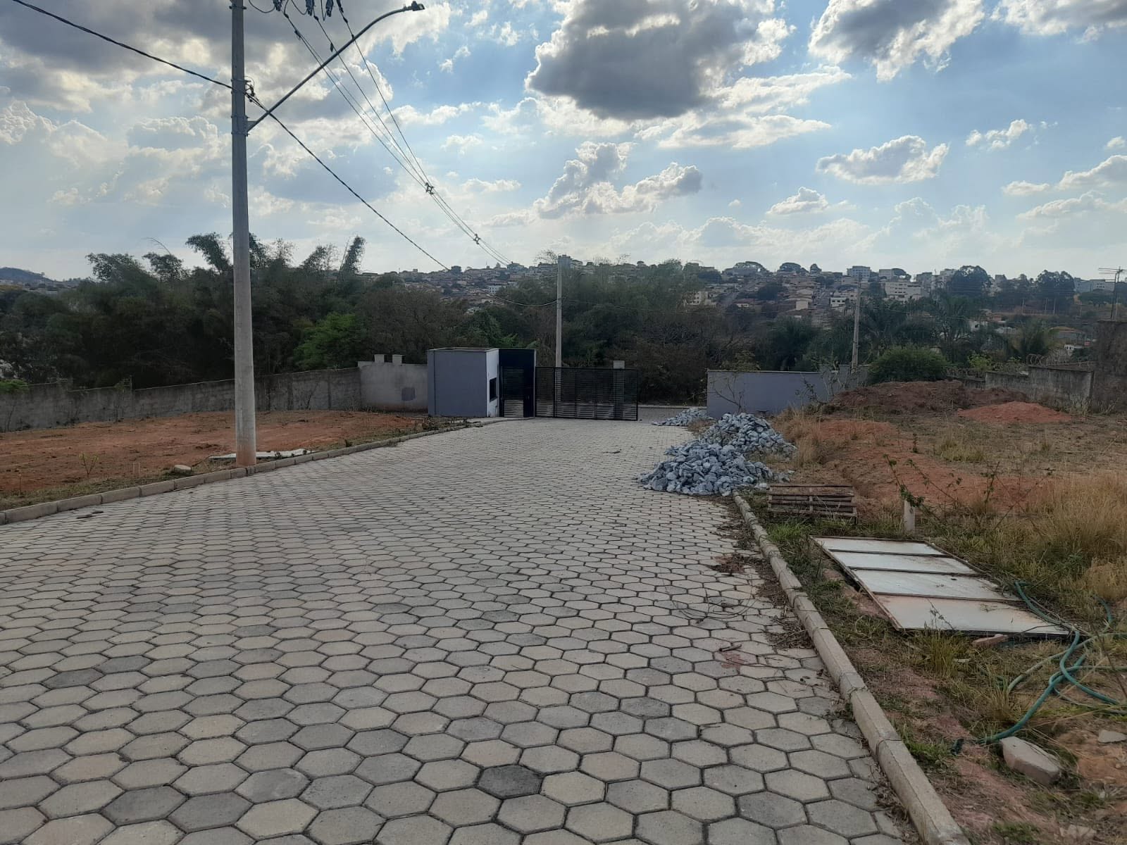Lote em Condomínio Fechado