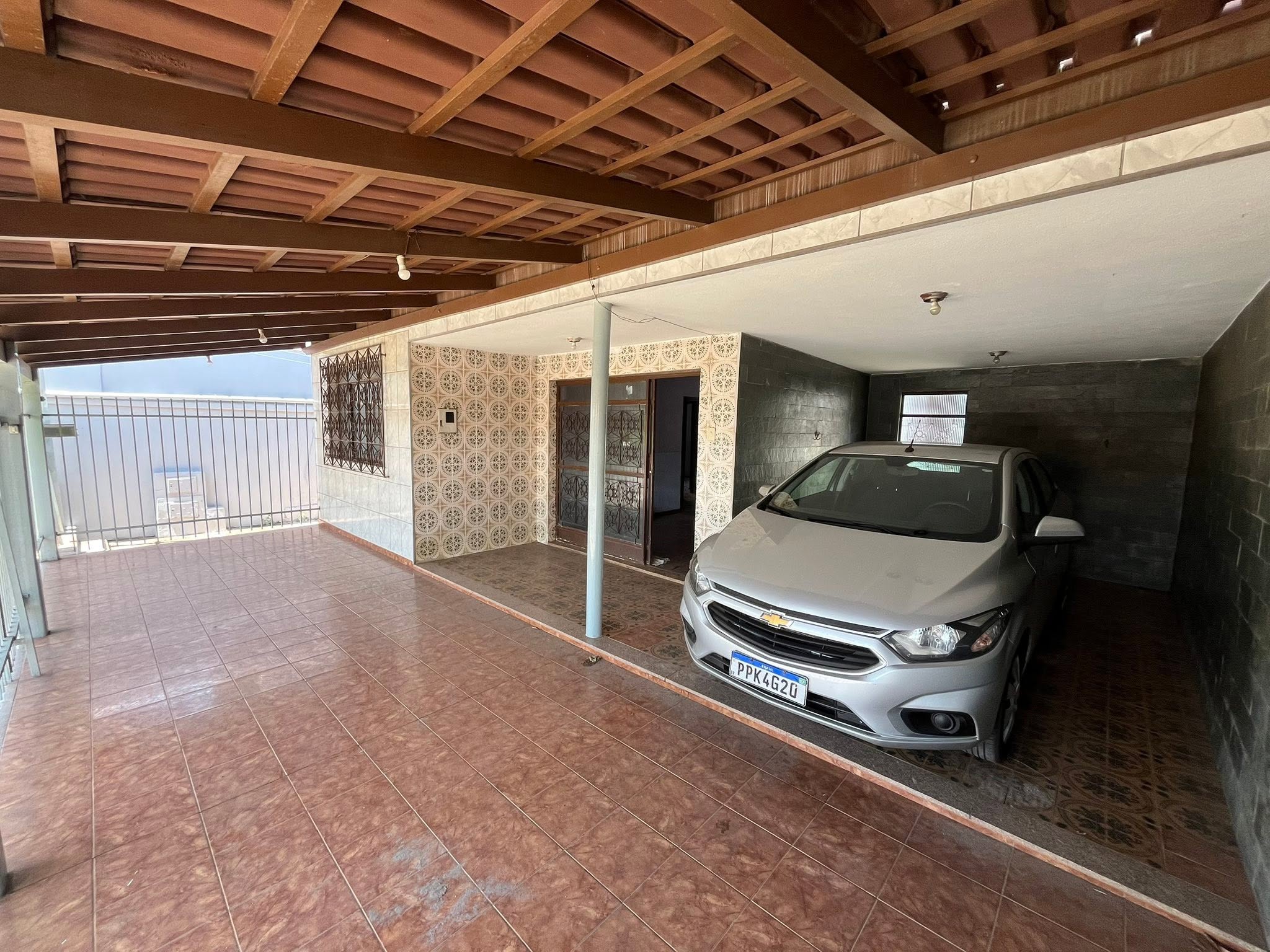 Casa e Barracão