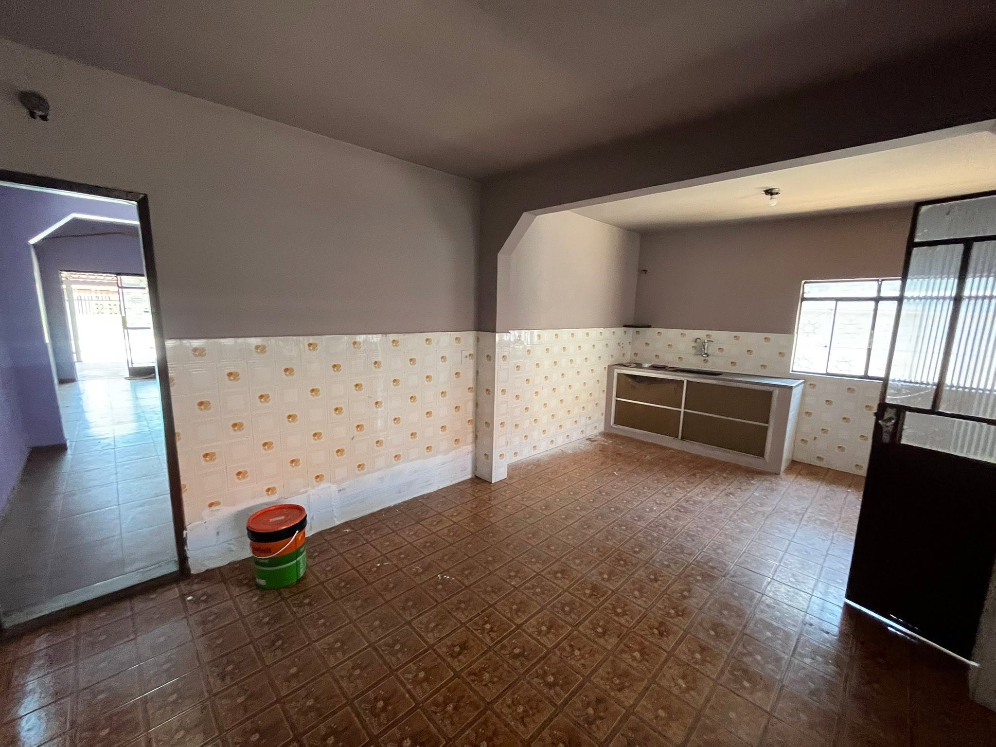 Casa e Barracão - miniatura 18
