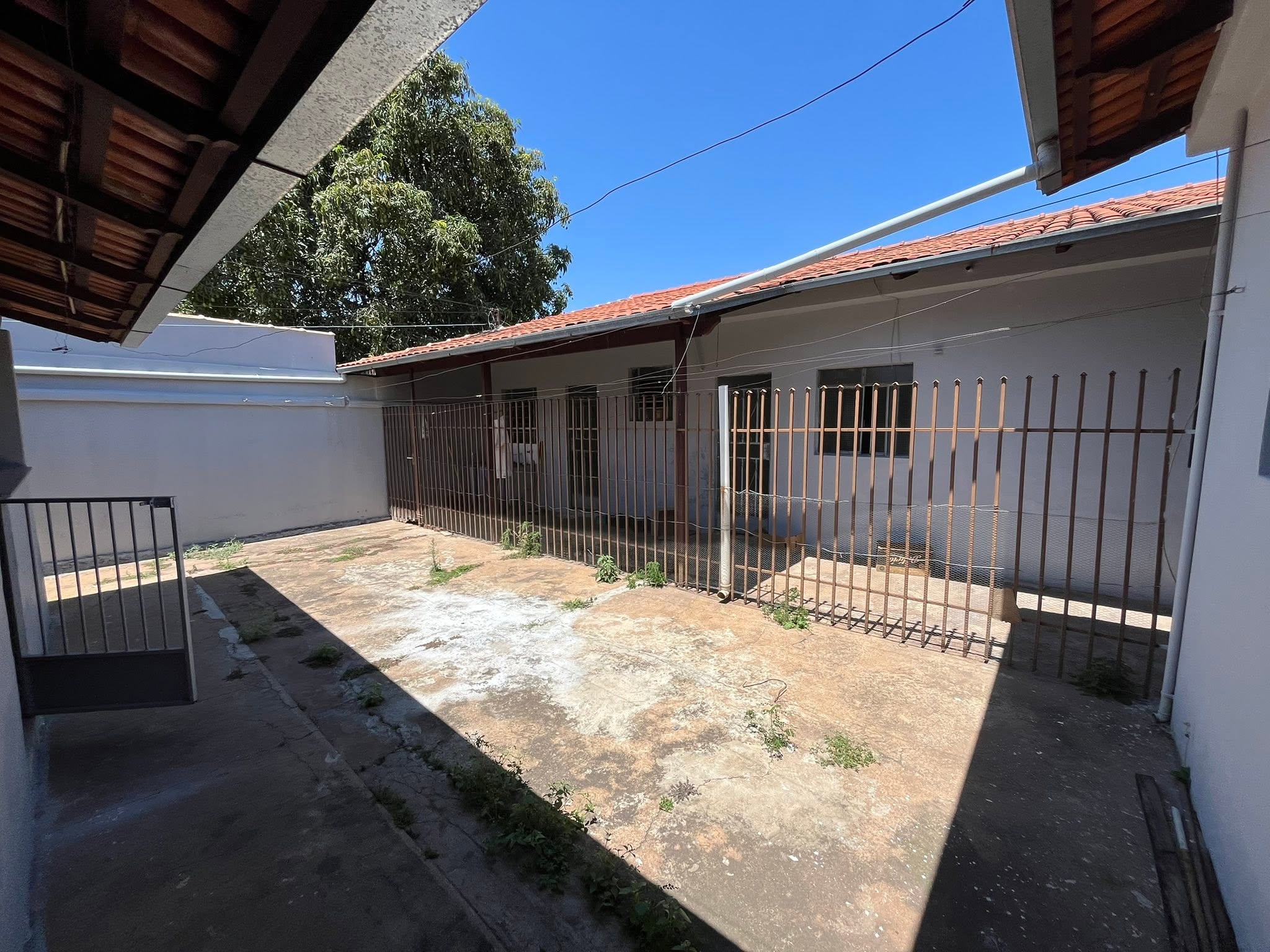 Casa e Barracão - miniatura 19