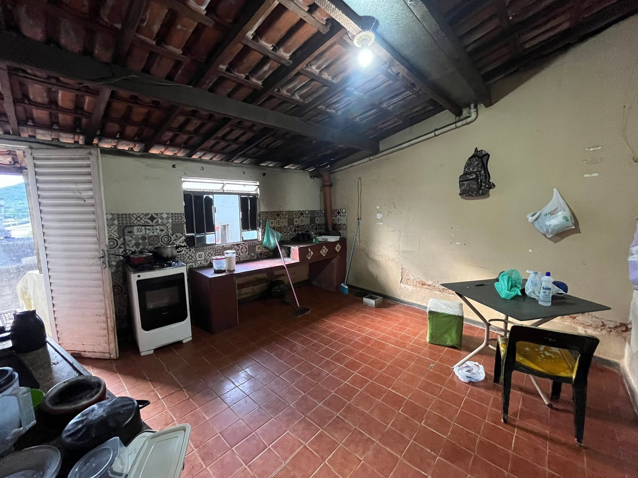 Casa e Barracão - miniatura 12