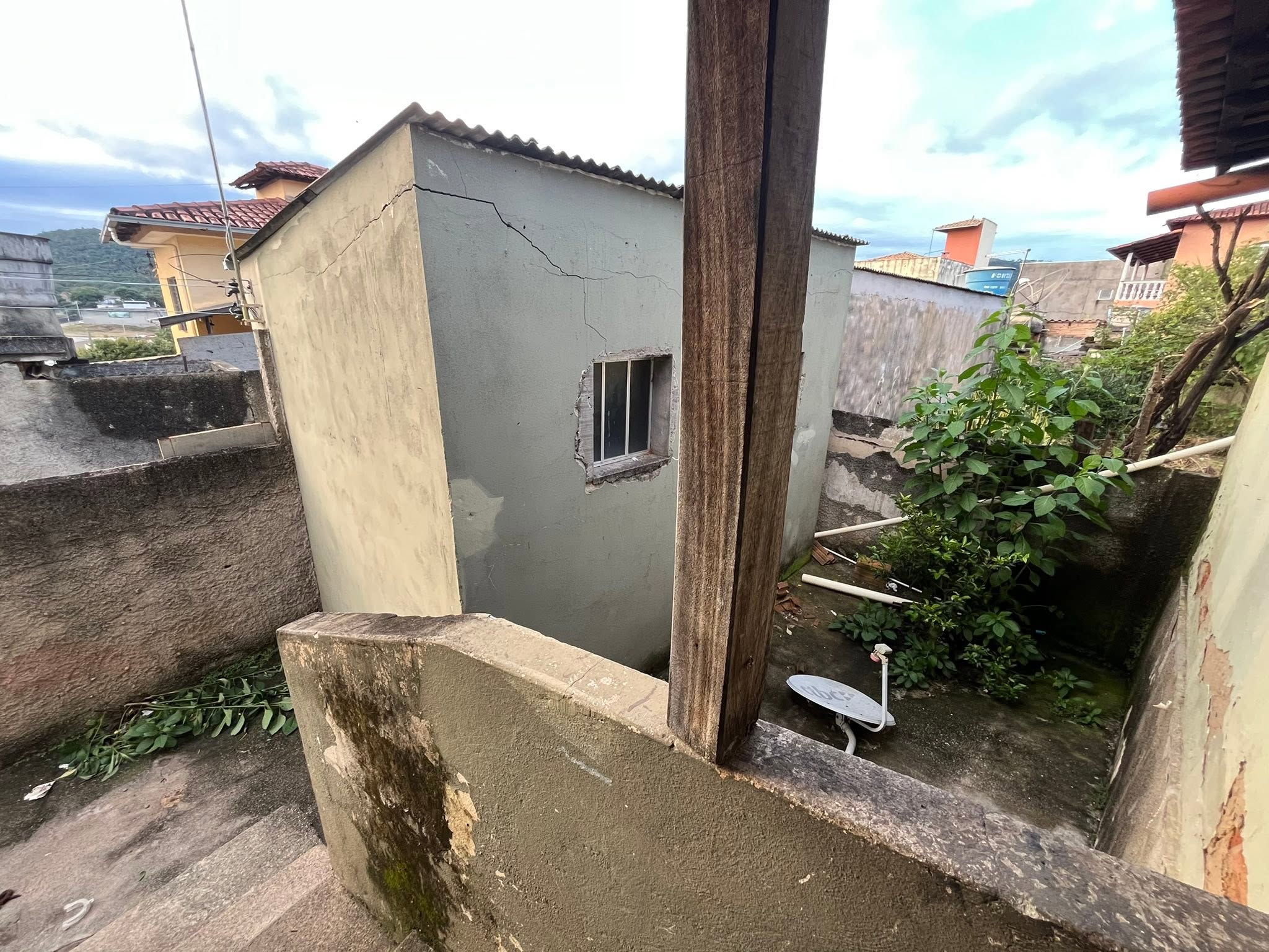Casa e Barracão - miniatura 13