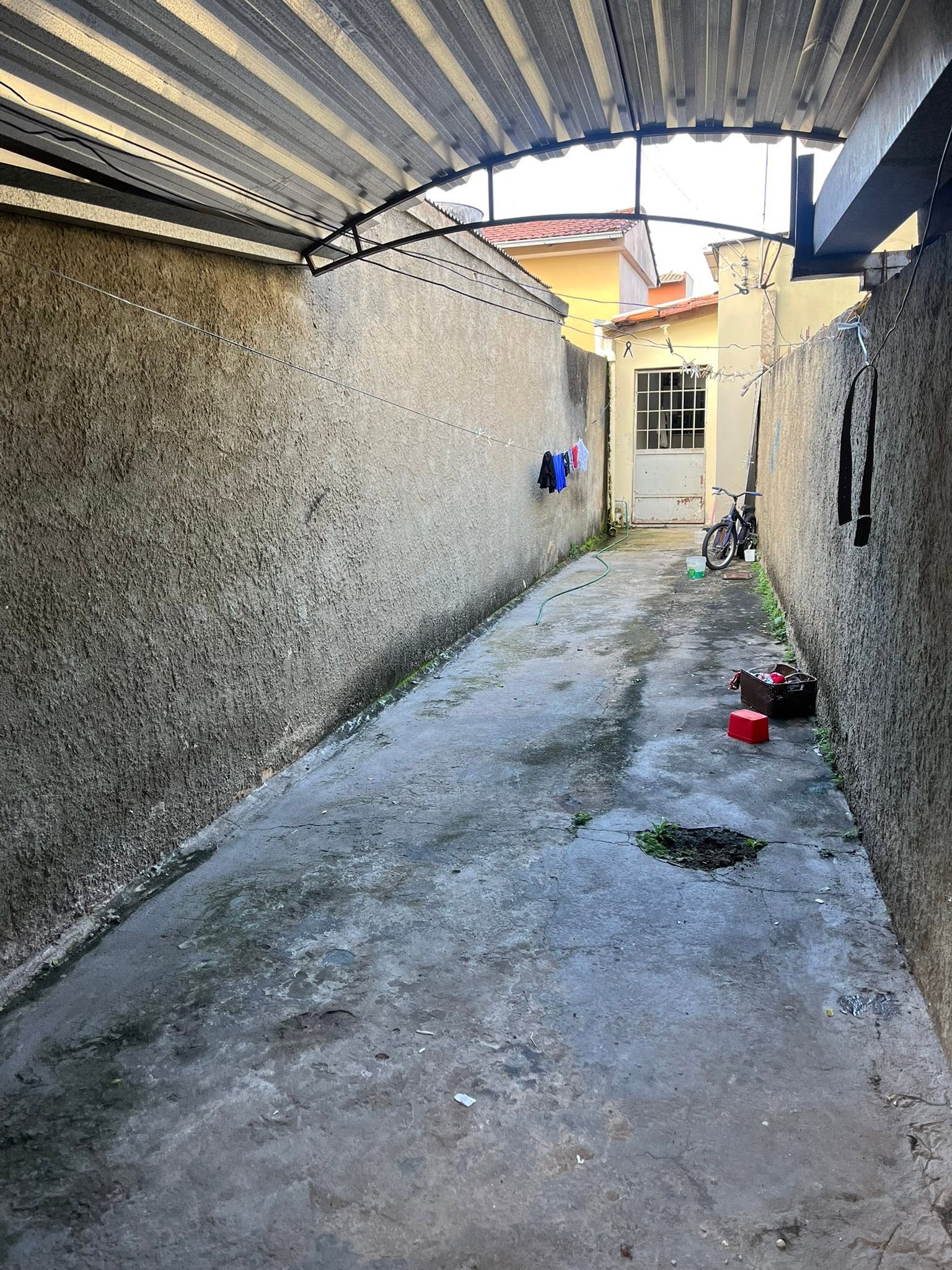 Casa e Barracão - miniatura 15